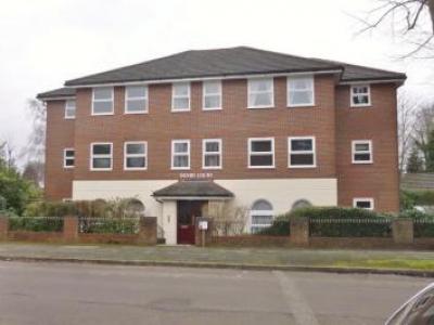 Annonce Location Appartement Farnborough