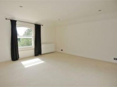 Louer Appartement Addlestone rgion KINGSTON UPON THAMES