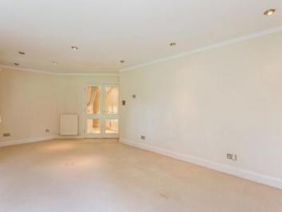 Louer Appartement Addlestone rgion KINGSTON UPON THAMES