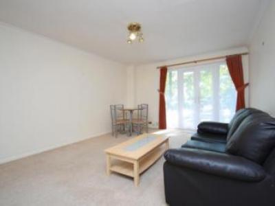 Louer Appartement Staines