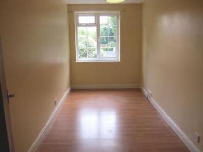 Louer Appartement Staines