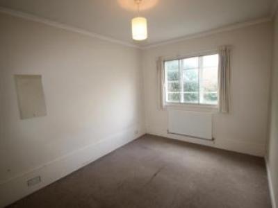 Louer Appartement Staines