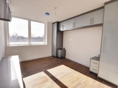 Annonce Location Appartement Isleworth