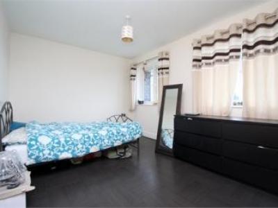 Louer Appartement Staines