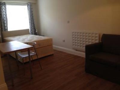 Annonce Location Appartement Egham