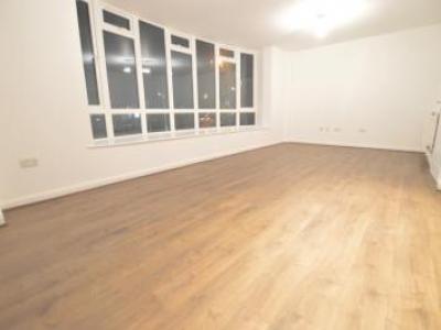 Annonce Location Appartement Staines