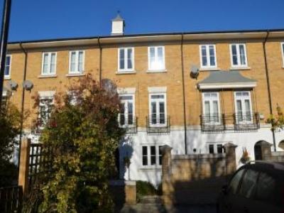 Annonce Location Maison Sutton