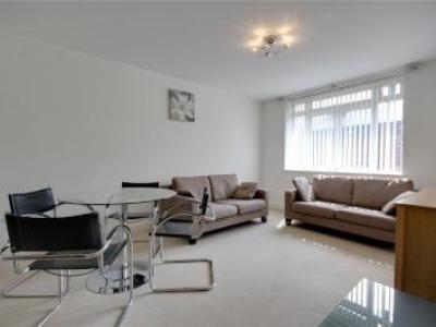 Annonce Location Appartement Egham