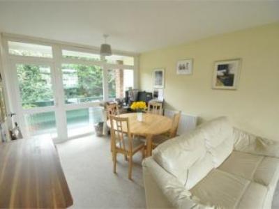 Louer Appartement Walton-on-thames rgion KINGSTON UPON THAMES