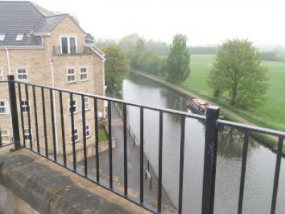 Annonce Location Appartement Bradford