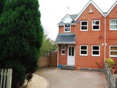 Annonce Location Maison Egham