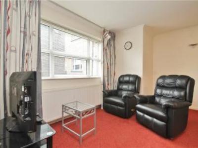 Louer Appartement Staines