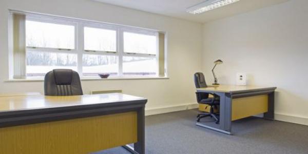 Louer Local commercial Basingstoke