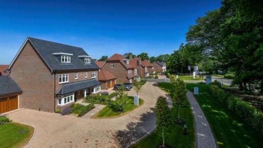 Acheter Maison 115 m2 Cranleigh