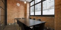 Location Local commercial LONDON W1F 8